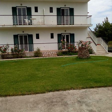 Sam΄S Rooms Agios Georgios  Exterior photo