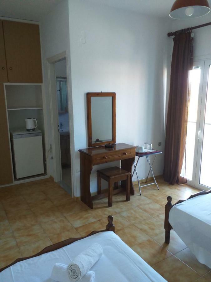 Sam΄S Rooms Agios Georgios  Exterior photo